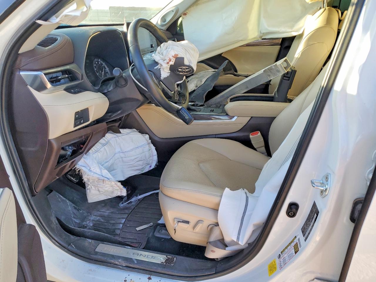 2021 TOYOTA HIGHLANDER