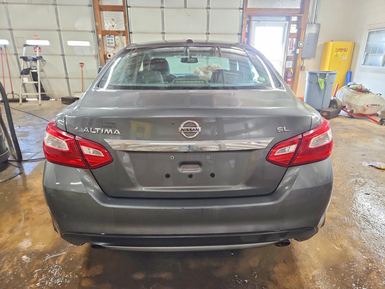 2017 NISSAN ALTIMA
