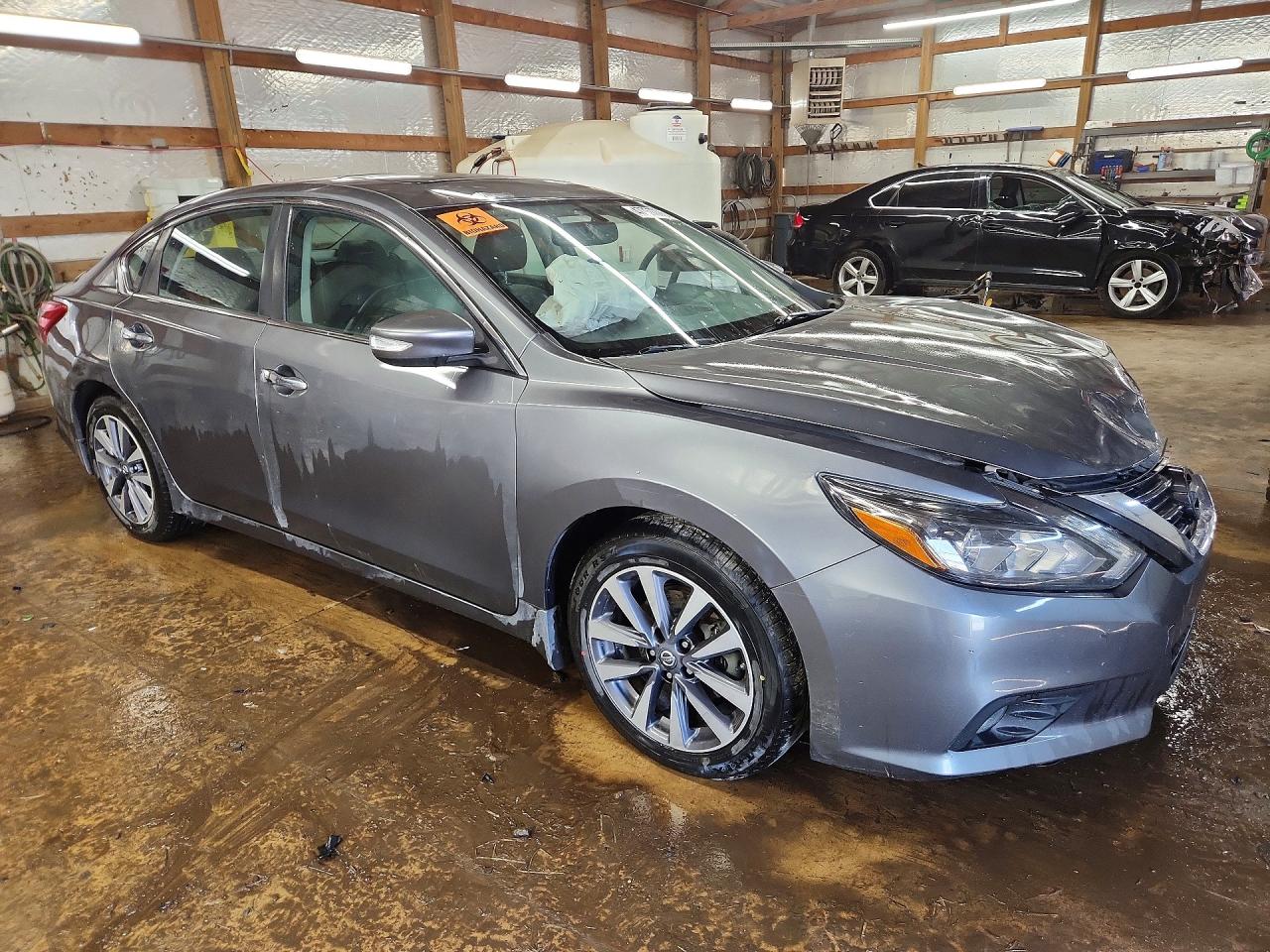 2017 NISSAN ALTIMA