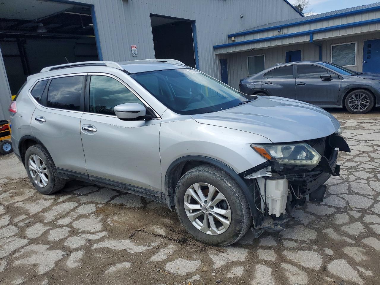 2016 NISSAN ROGUE