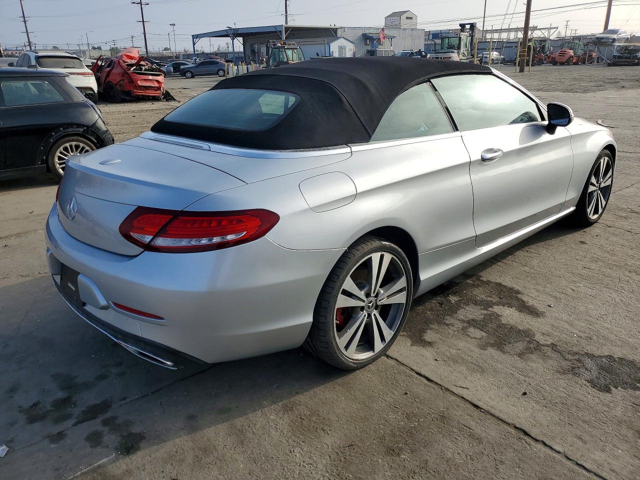 2017 MERCEDES-BENZ C-CLASS