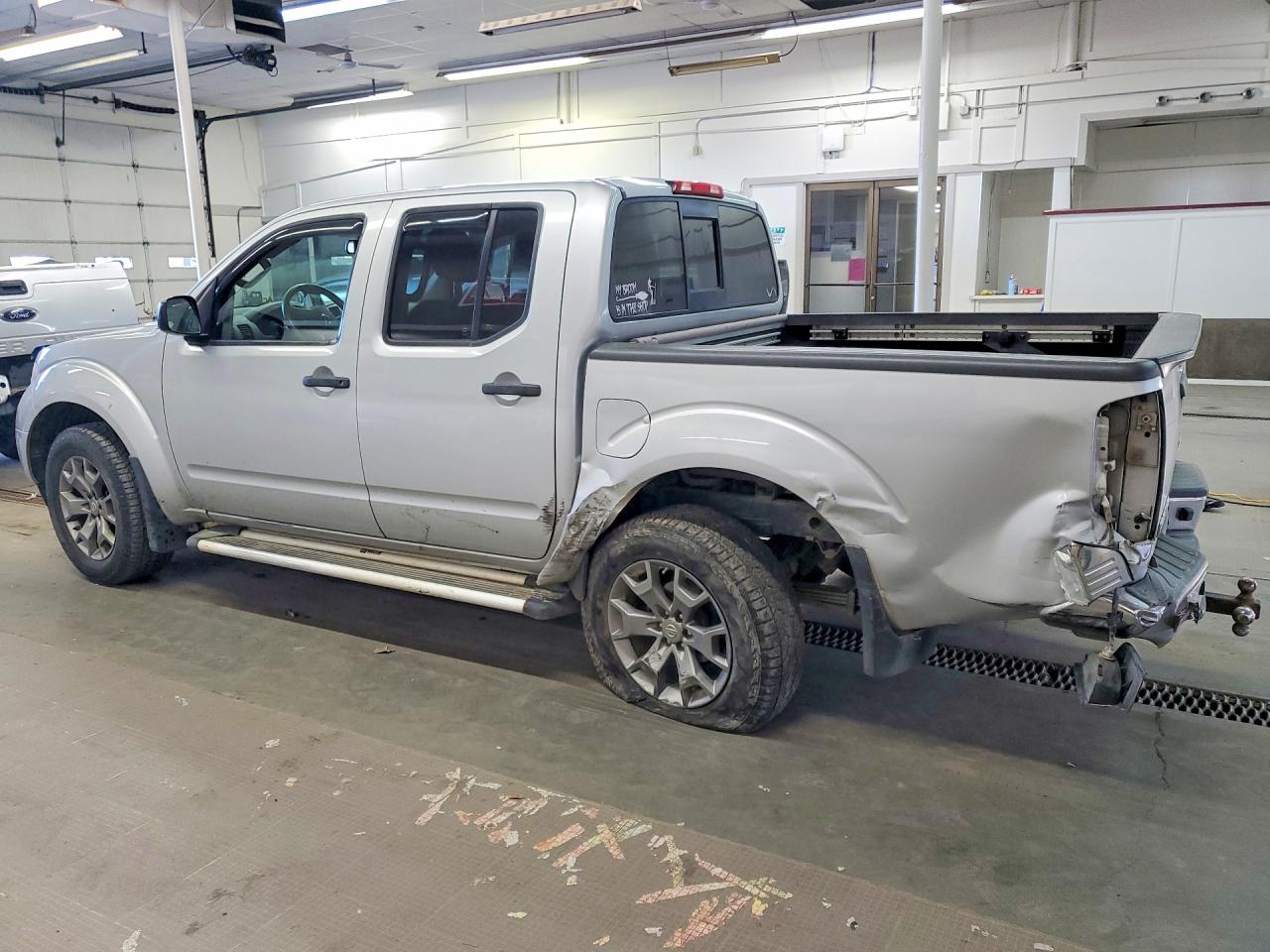 2016 NISSAN FRONTIER
