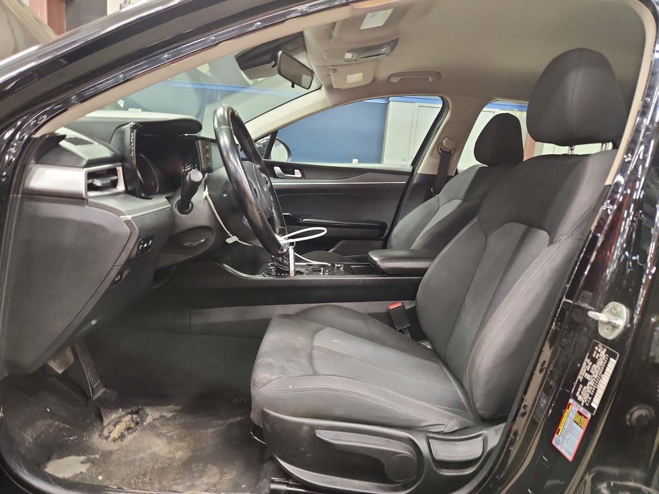 2022 KIA K5