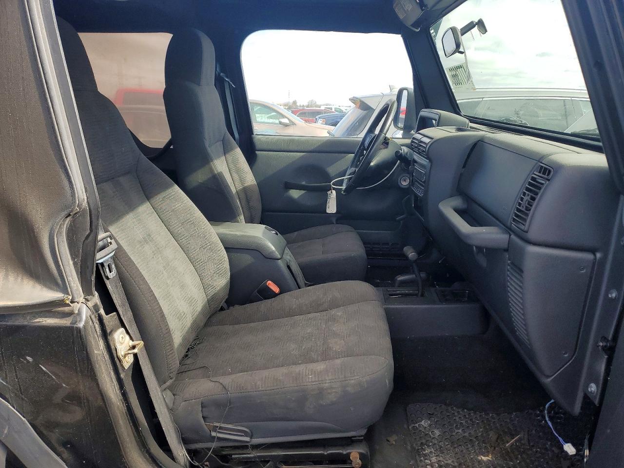 2004 JEEP WRANGLER