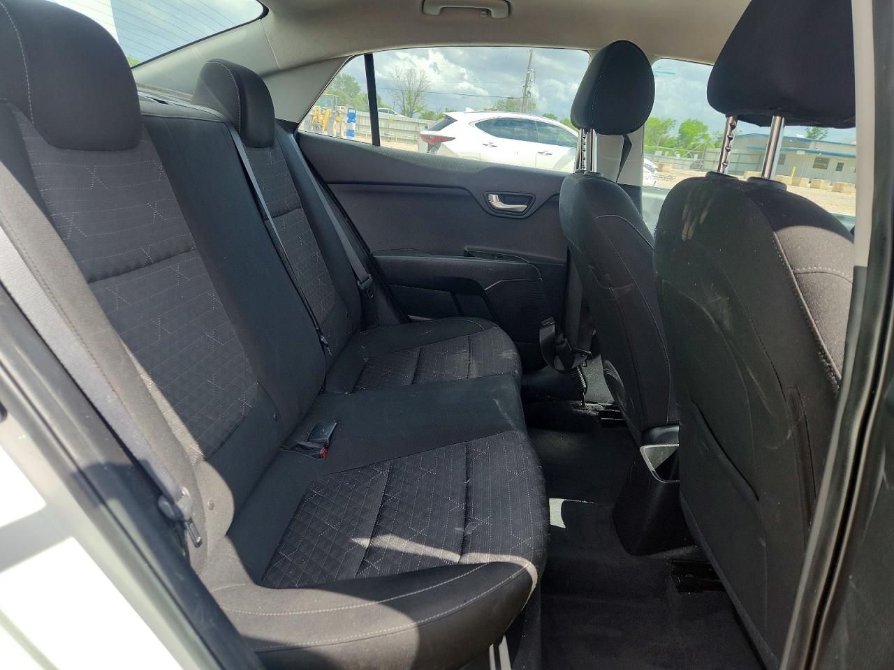 2023 KIA RIO