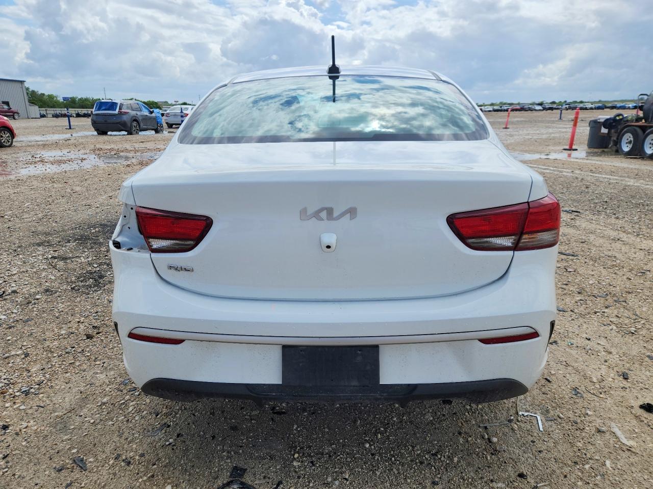 2023 KIA RIO