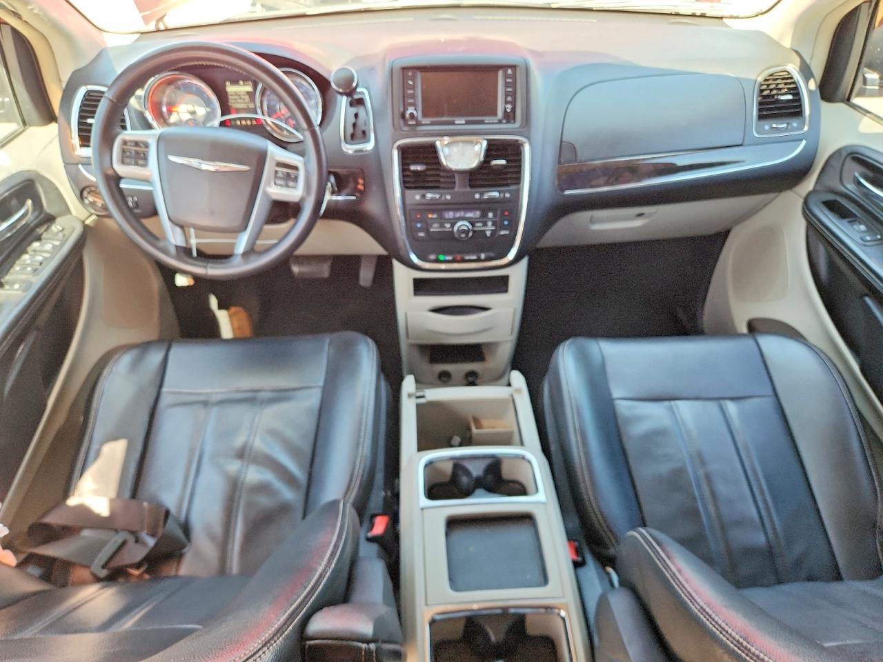 2014 CHRYSLER MINIVAN