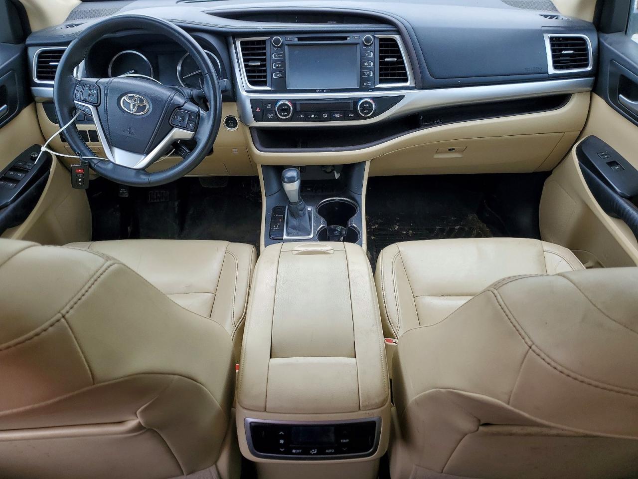2015 TOYOTA HIGHLANDER