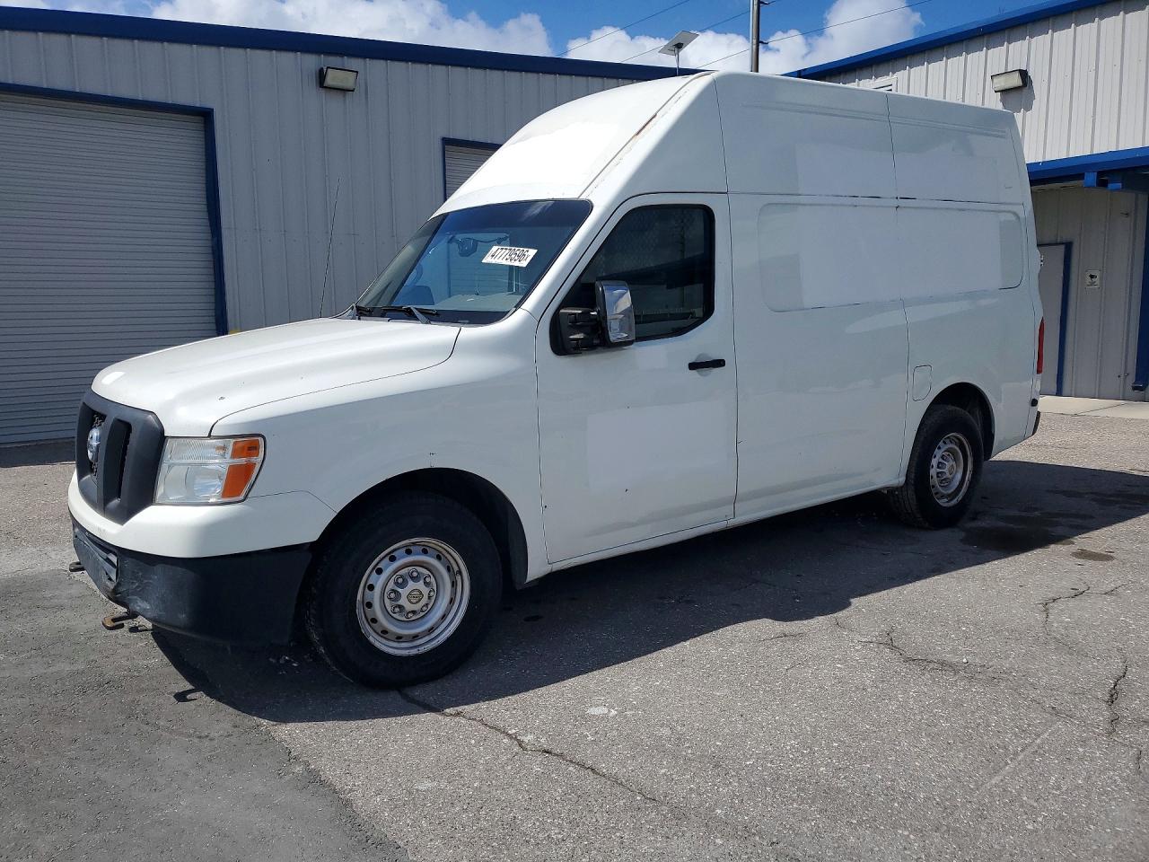 2014 NISSAN NV