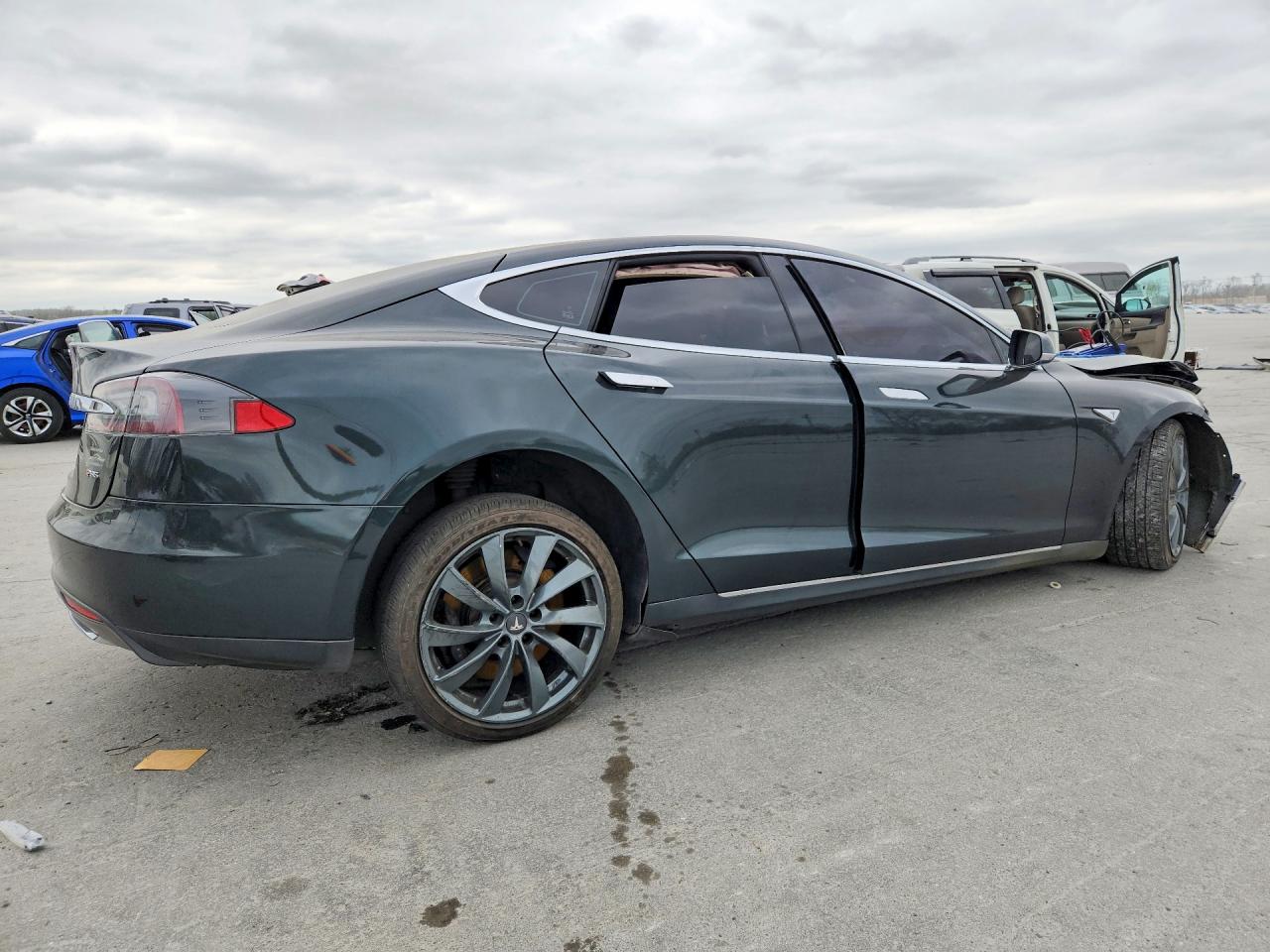 2013 TESLA MODEL S