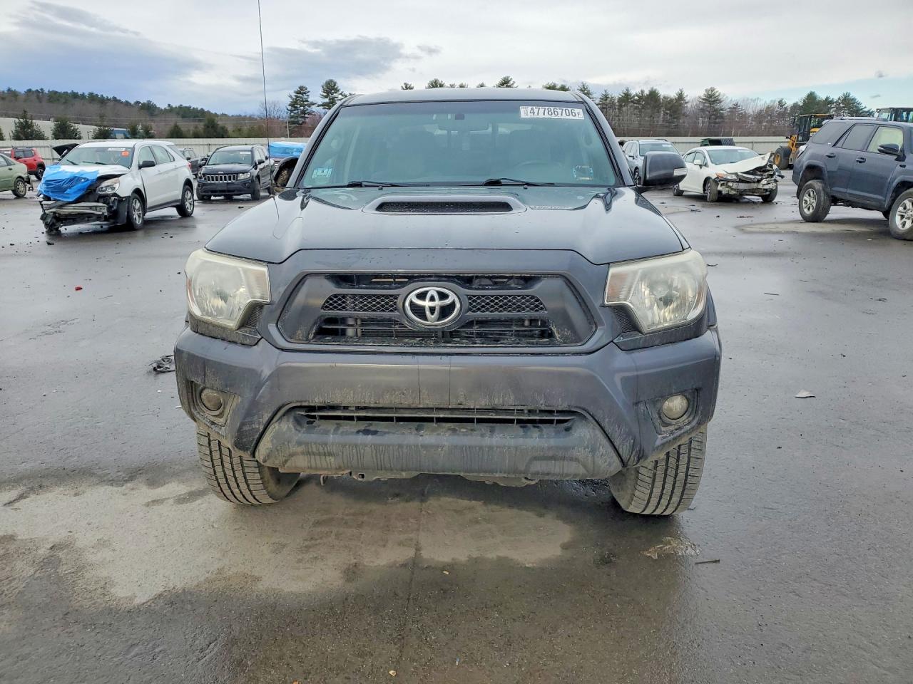 2014 TOYOTA TACOMA