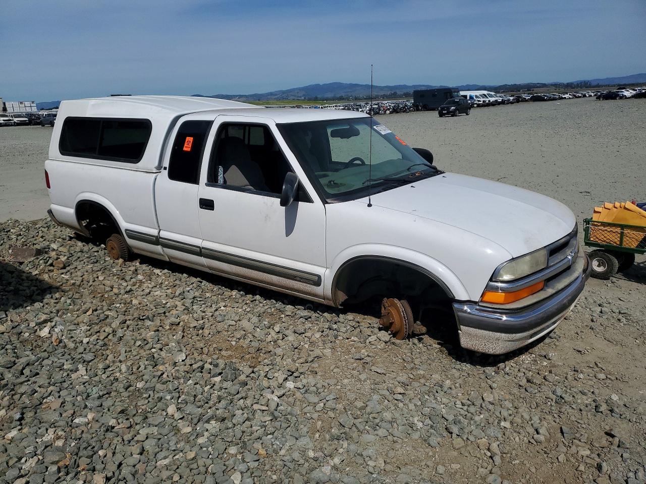 2001 CHEVROLET S10