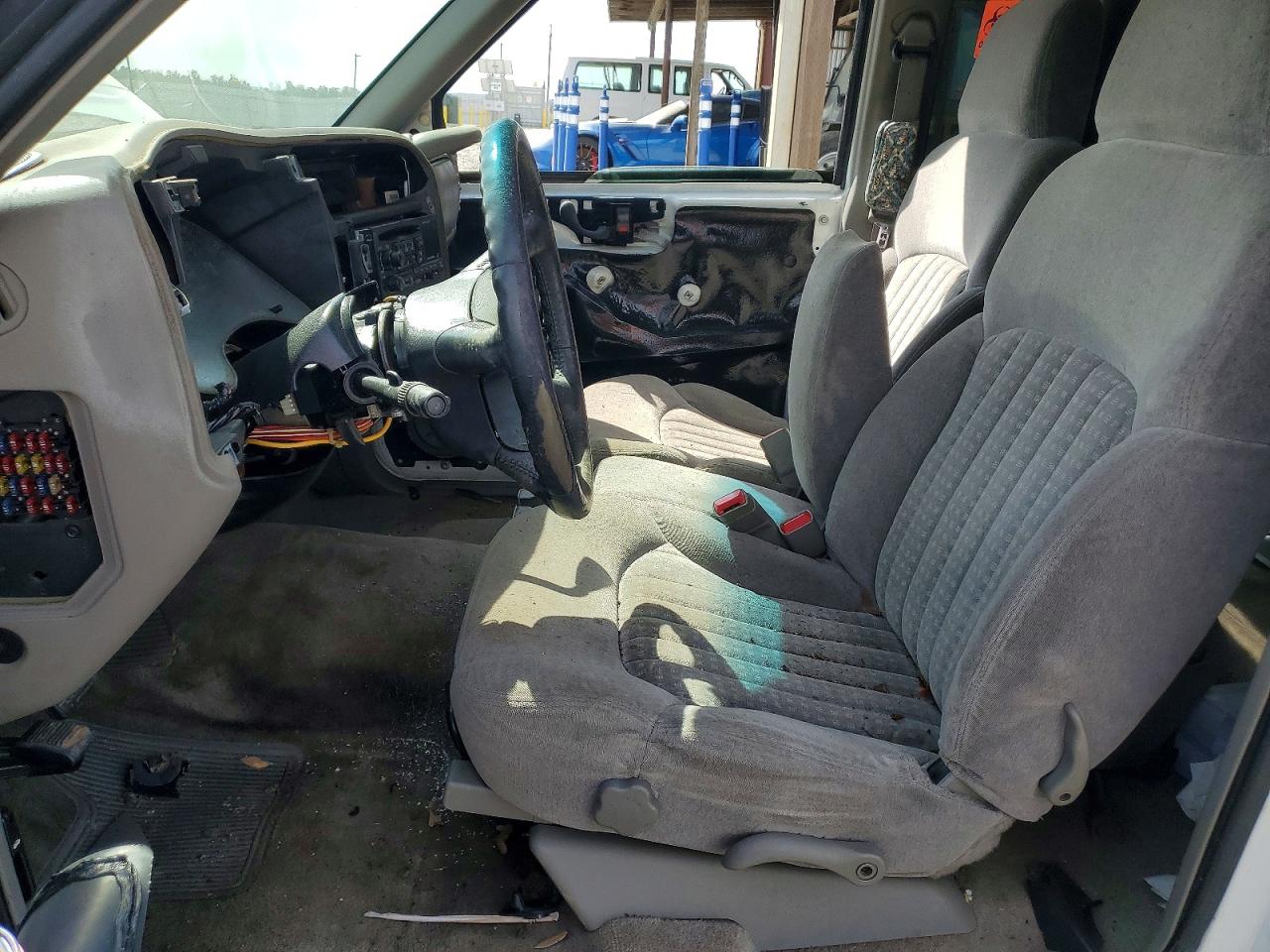 2001 CHEVROLET S10