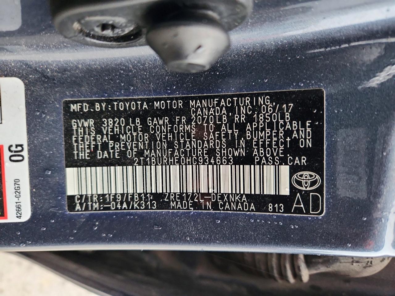 2017 TOYOTA COROLLA