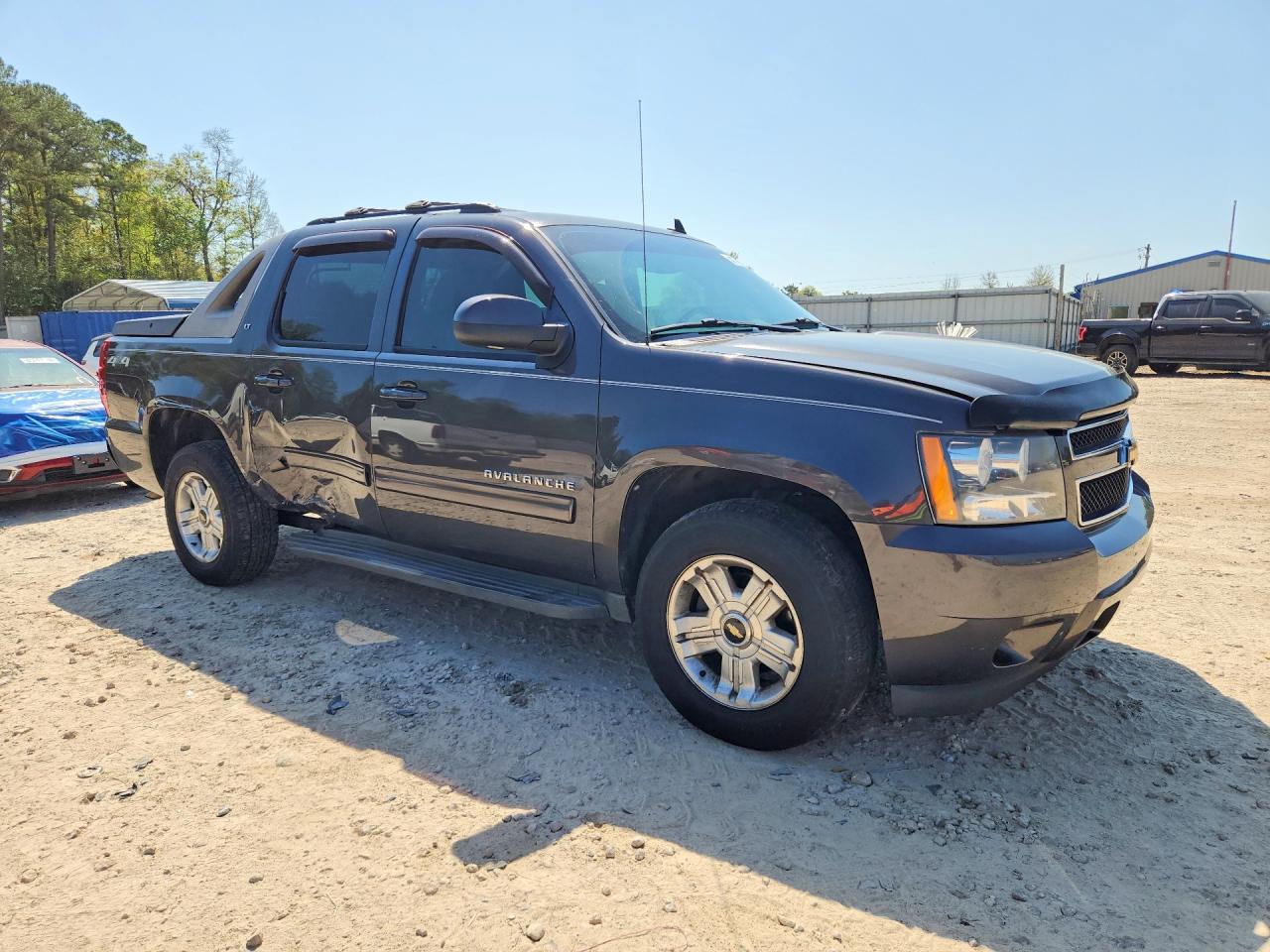 2011 CHEVROLET AVALANCHE