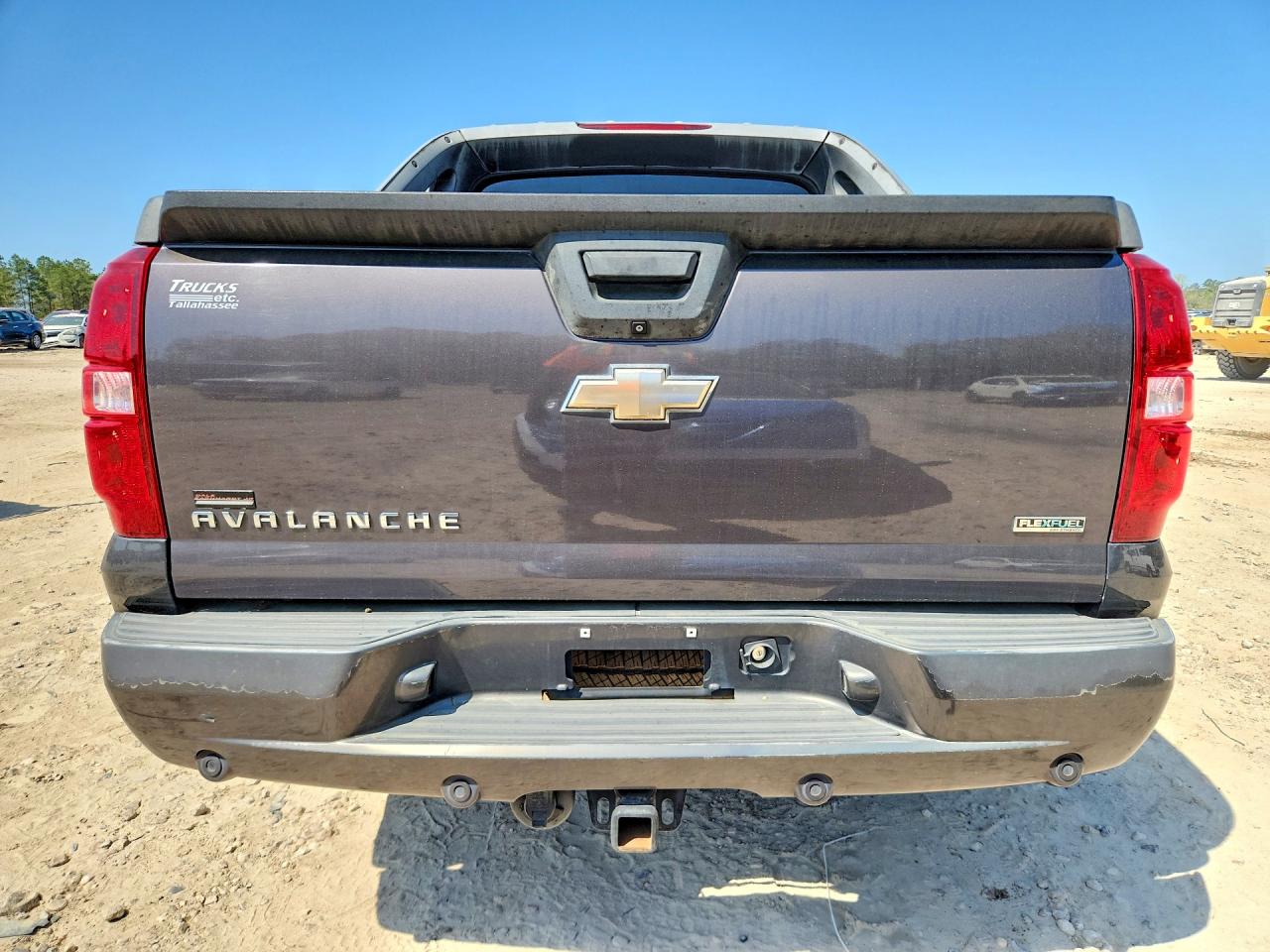 2011 CHEVROLET AVALANCHE