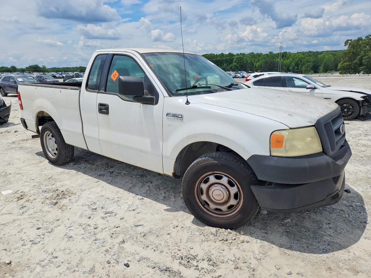 2005 FORD LGT CONVEN