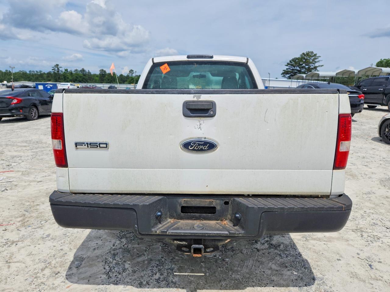 2005 FORD LGT CONVEN