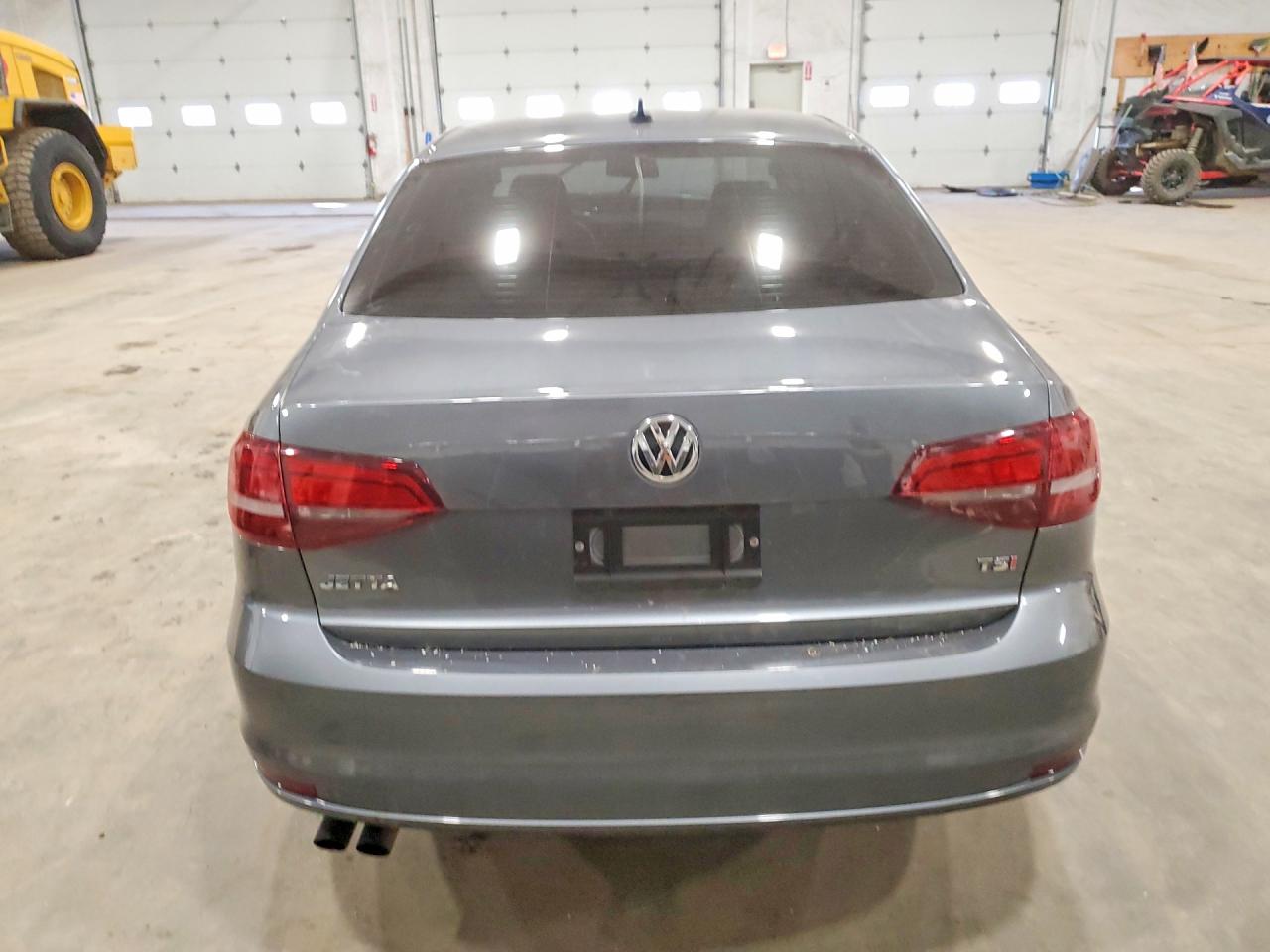 2016 VOLKSWAGEN JETTA