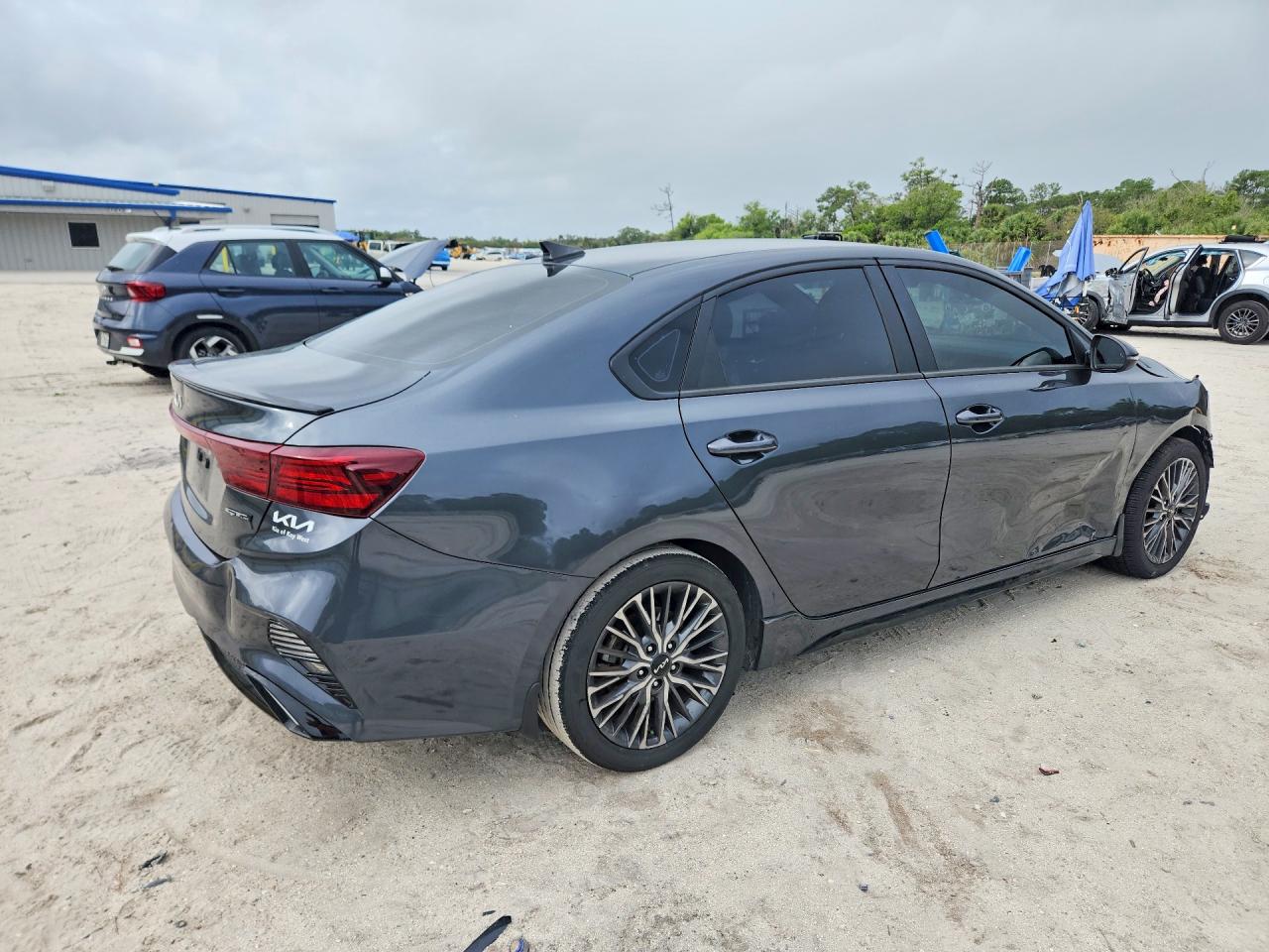 2024 KIA FORTE