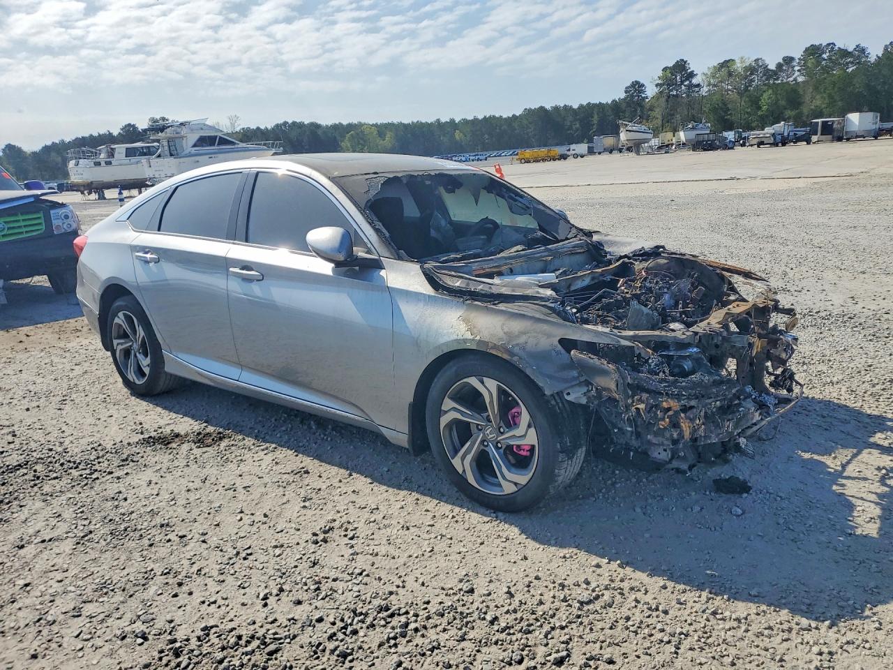 2018 HONDA ACCORD