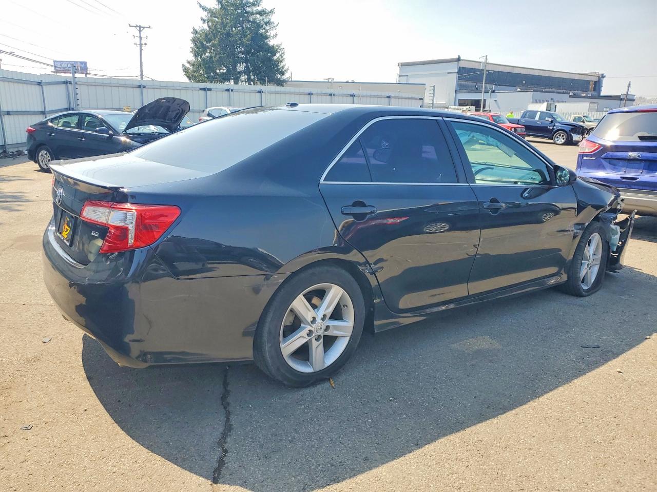 2012 TOYOTA CAMRY