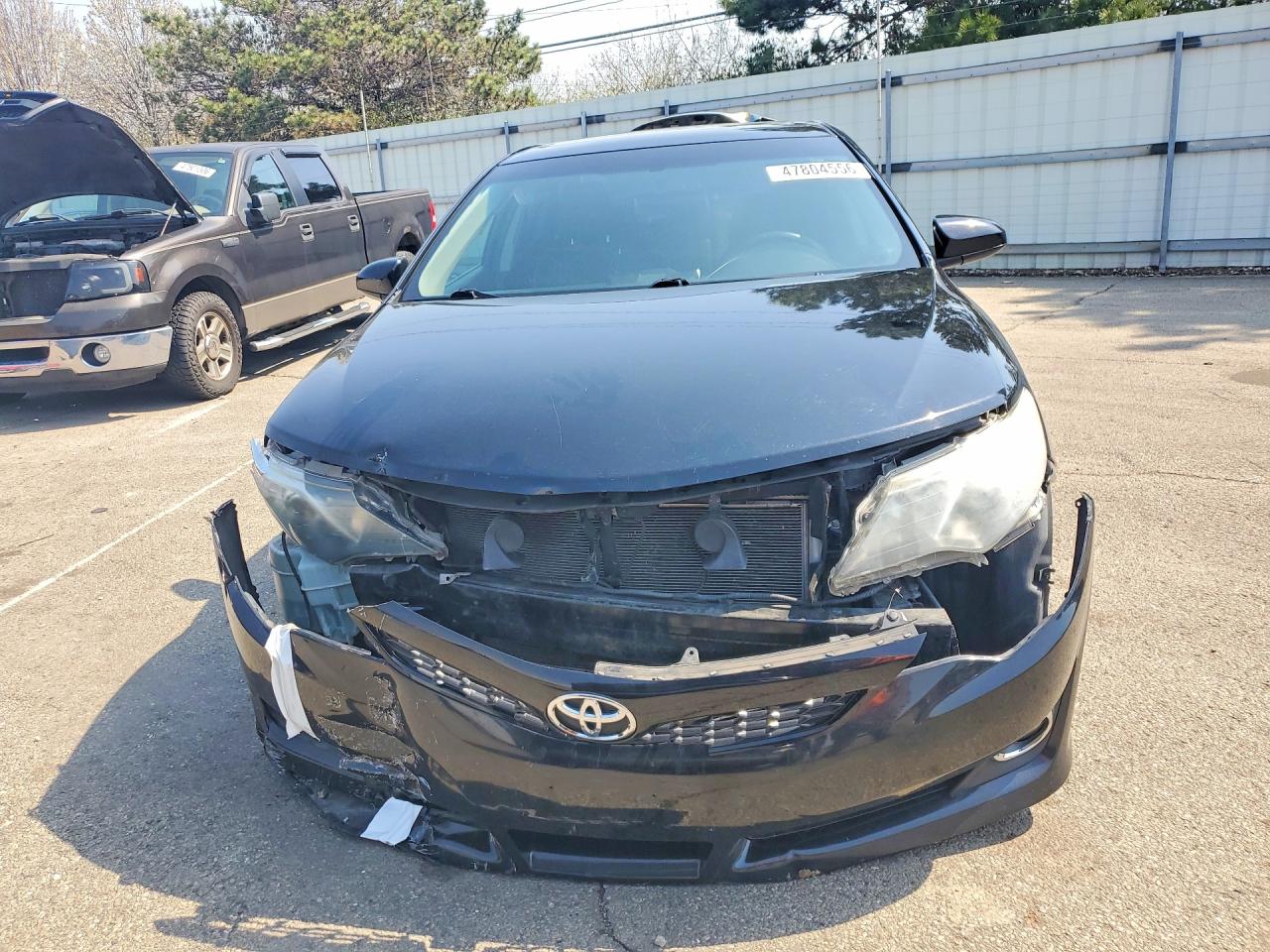 2012 TOYOTA CAMRY