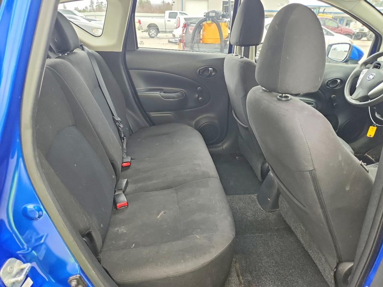 2015 NISSAN VERSA