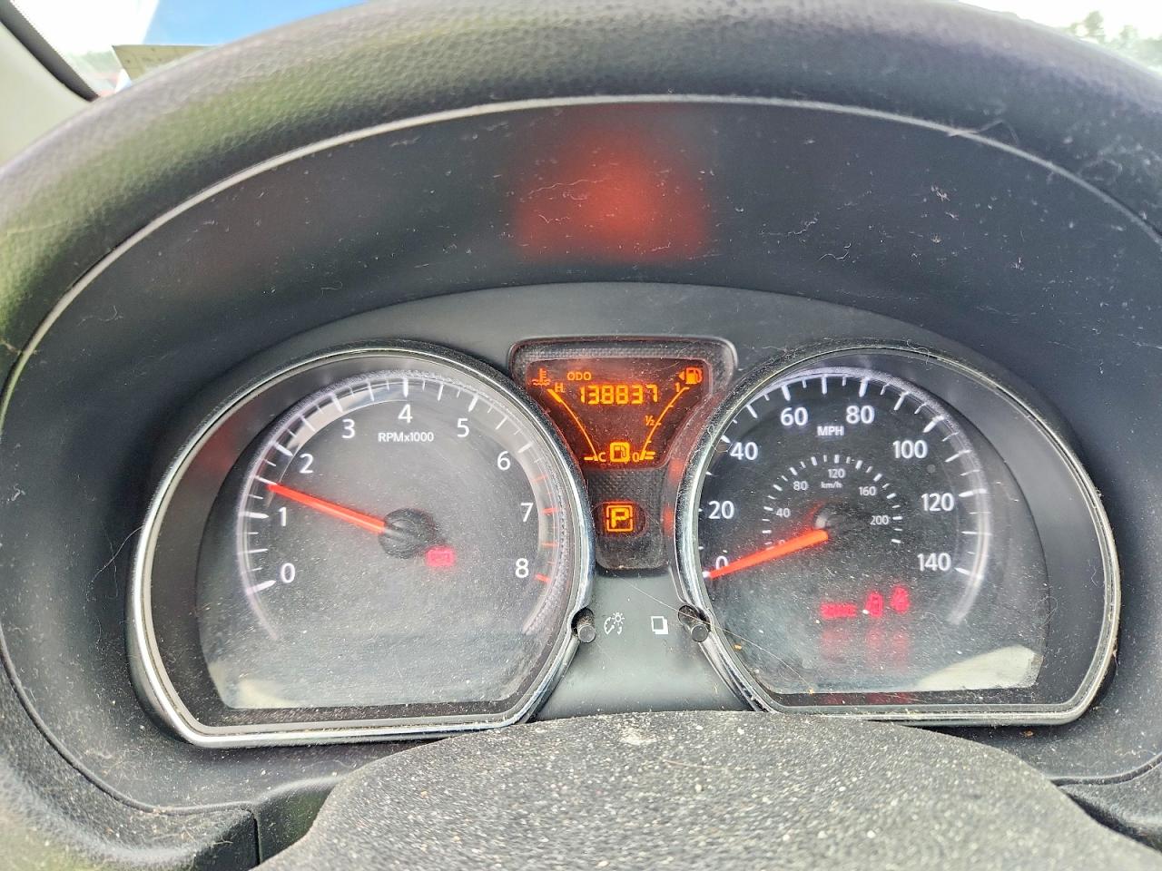 2015 NISSAN VERSA