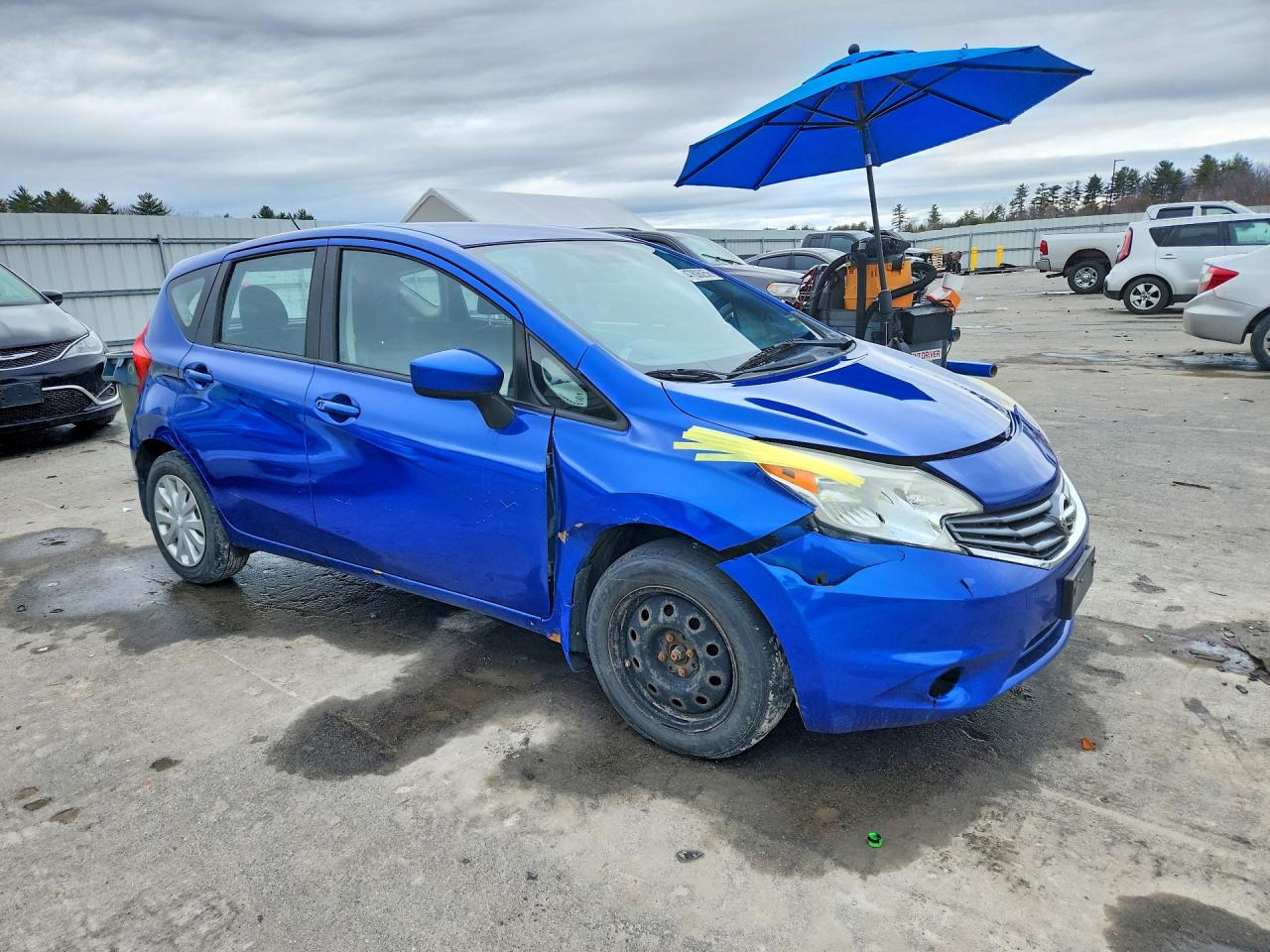 2015 NISSAN VERSA