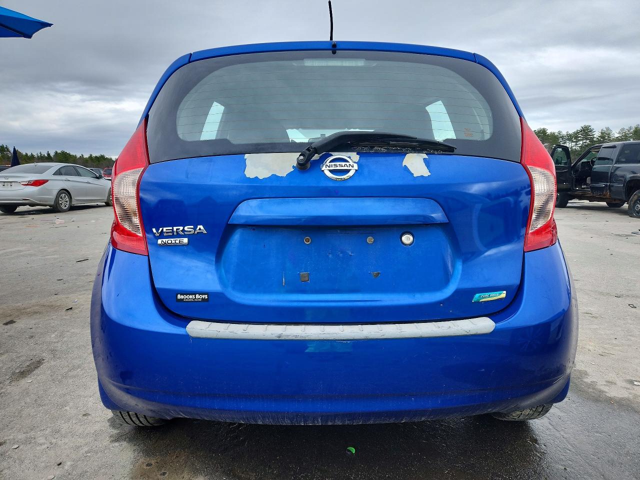 2015 NISSAN VERSA