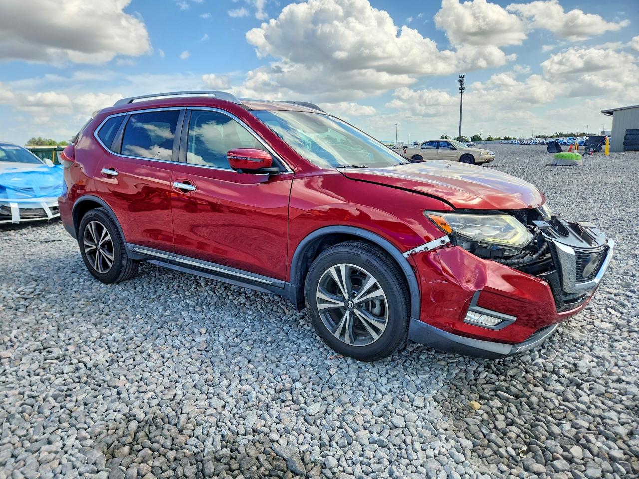 2018 NISSAN ROGUE