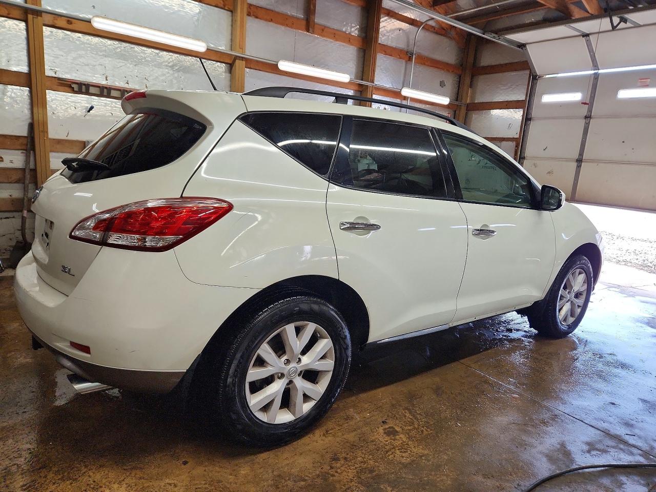 2011 NISSAN MURANO