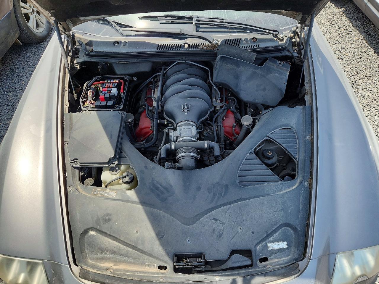 2005 MASERATI QUATTROPOR