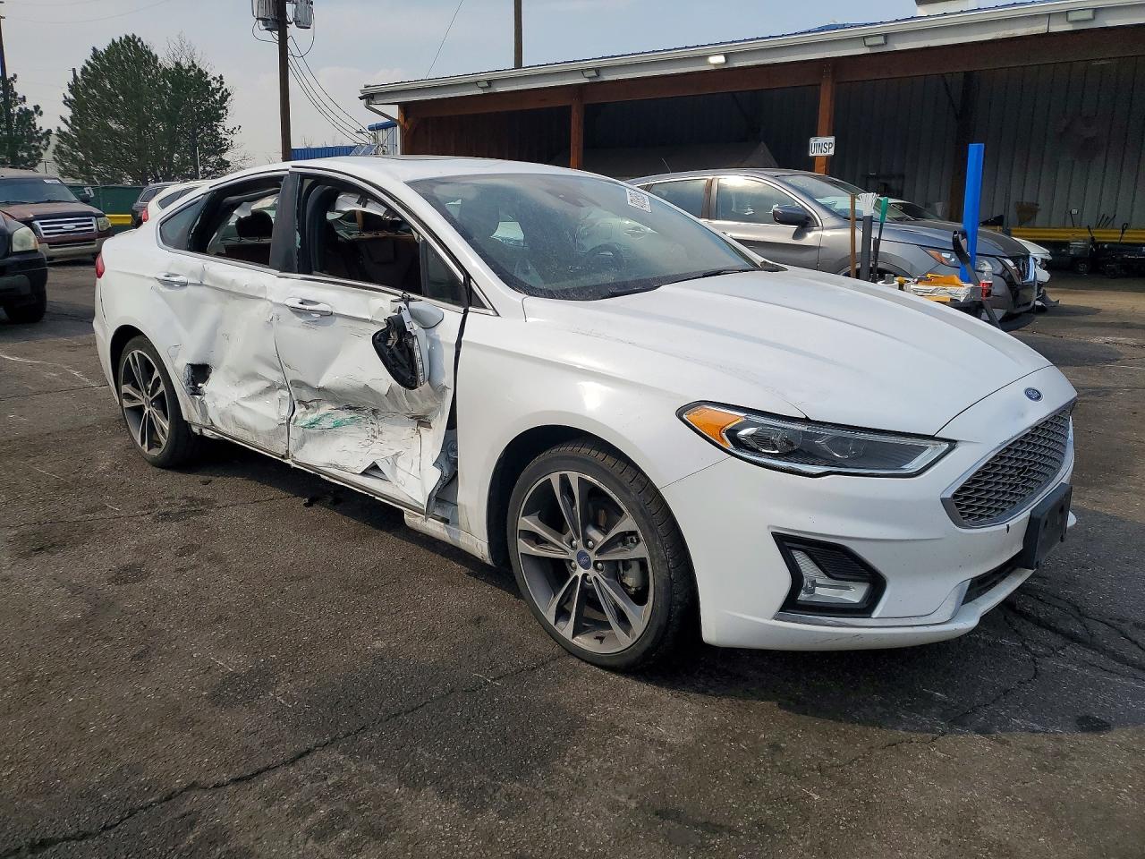 2019 FORD FUSION