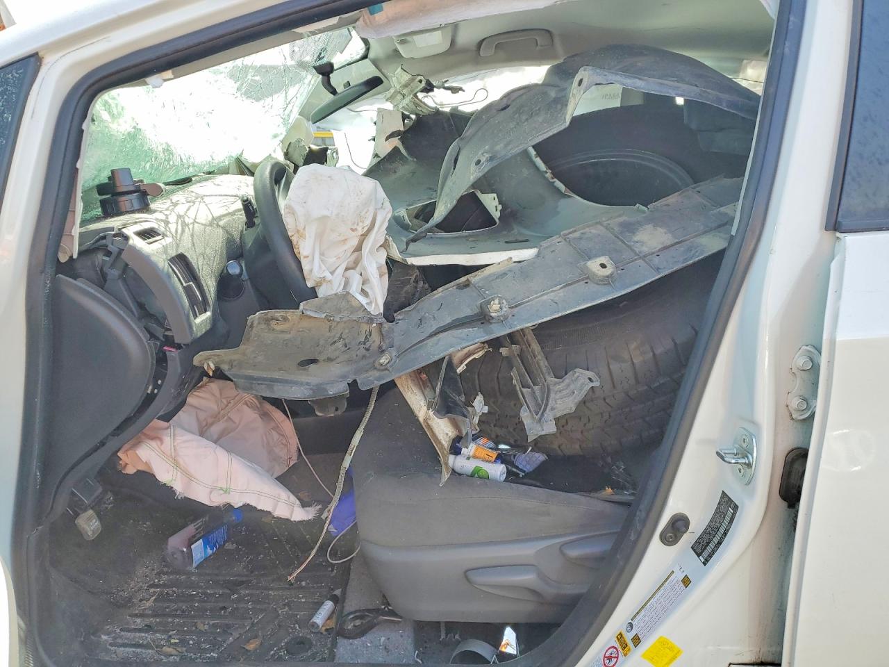 2015 TOYOTA PRIUS