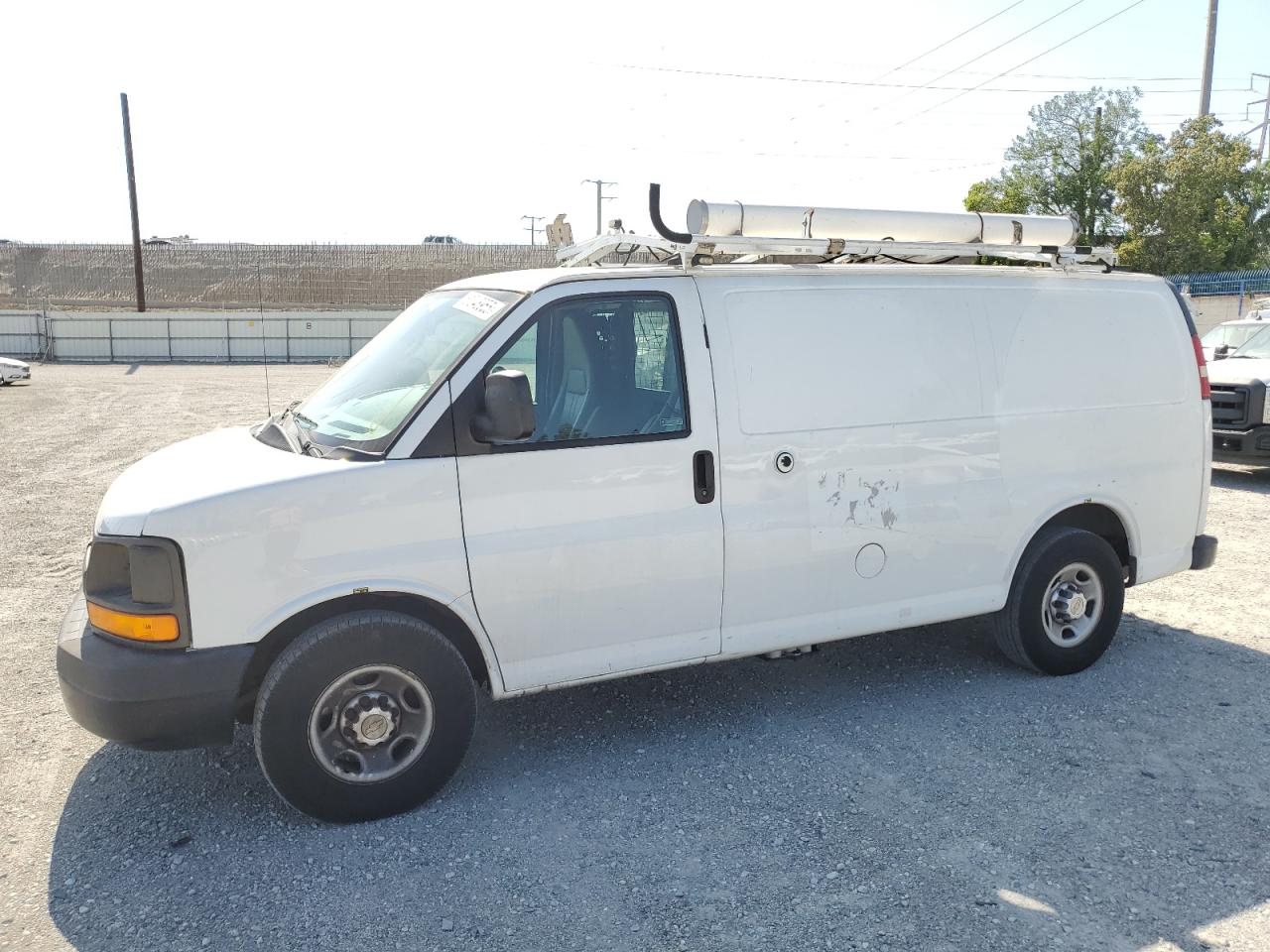 2013 CHEVROLET EXPRESS