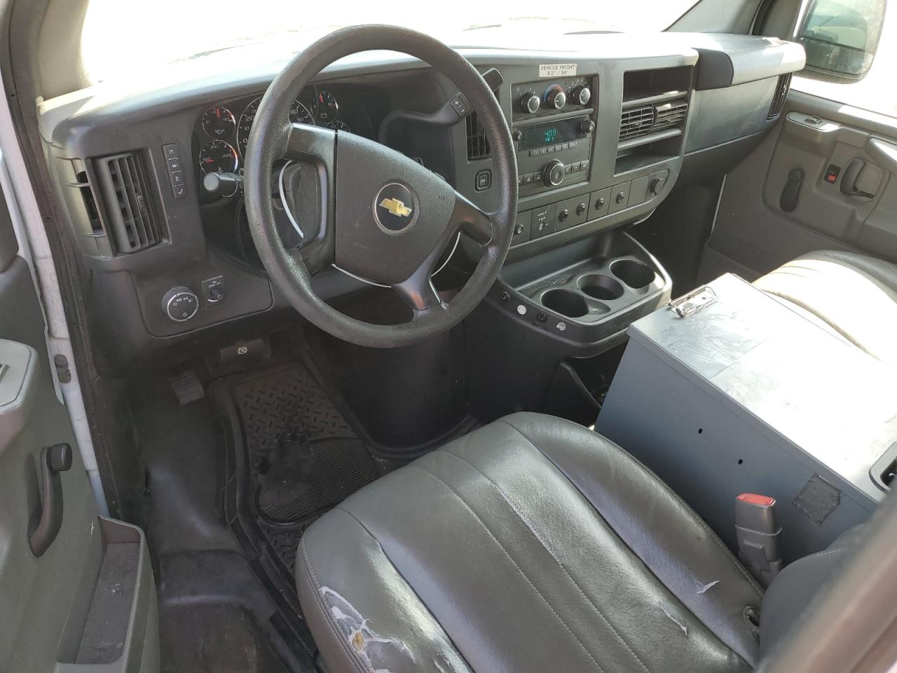 2013 CHEVROLET EXPRESS