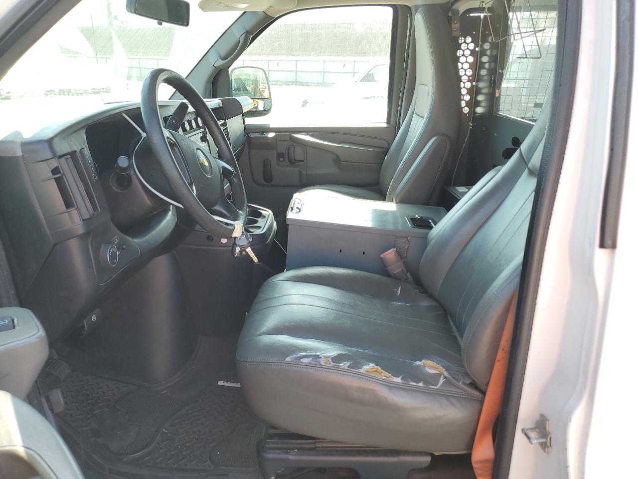 2013 CHEVROLET EXPRESS