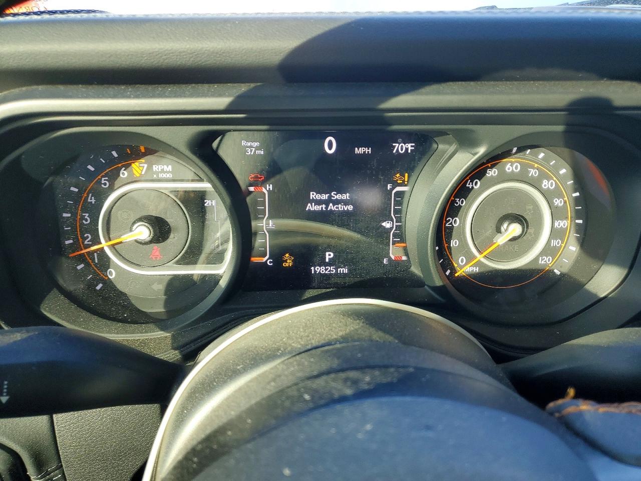 2024 JEEP GLADIATOR