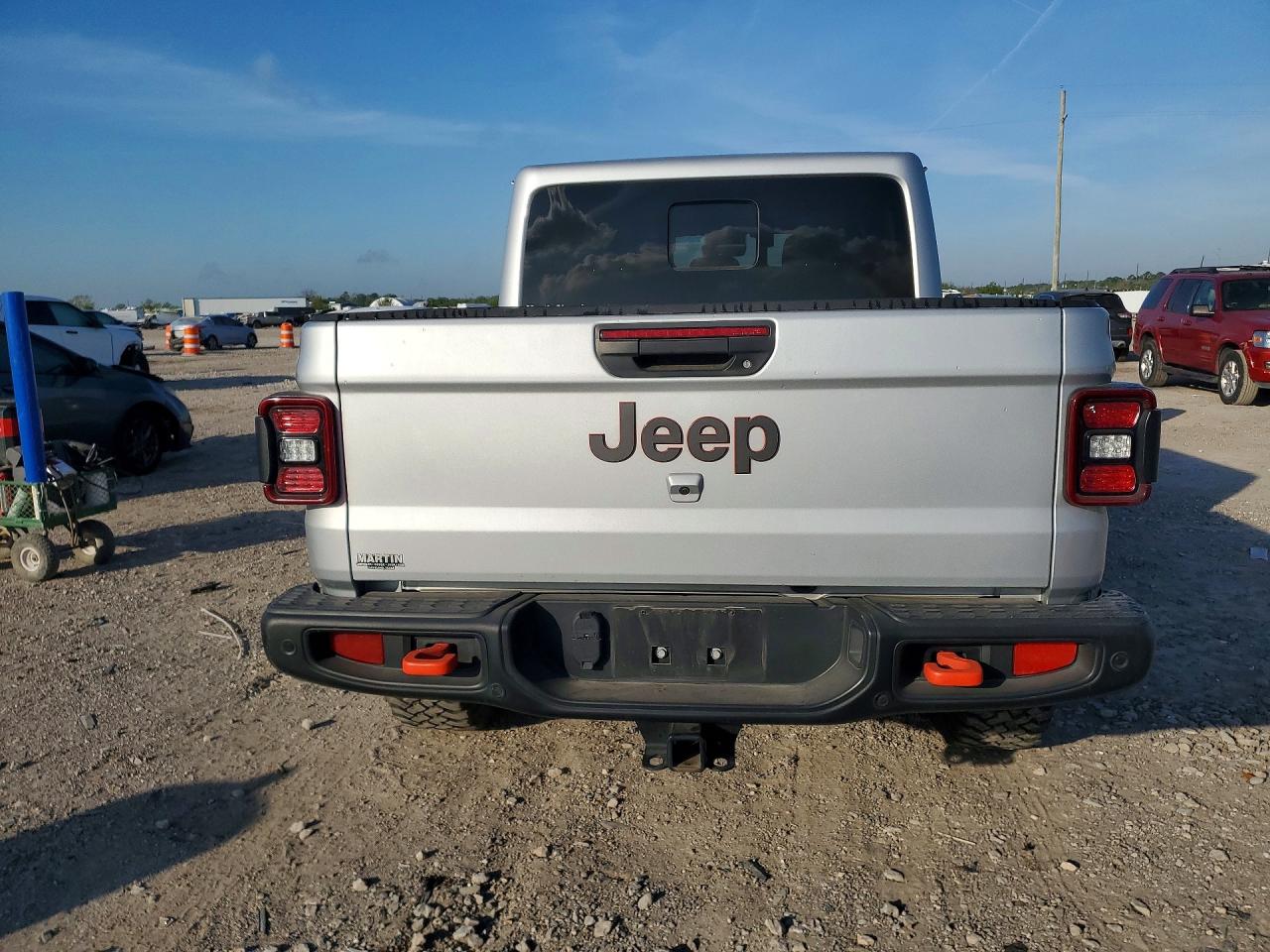 2024 JEEP GLADIATOR