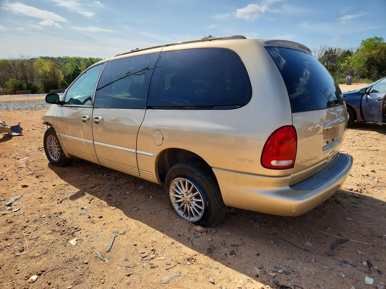 2000 CHRYSLER MINIVAN