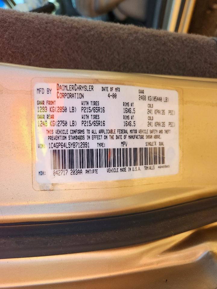 2000 CHRYSLER MINIVAN