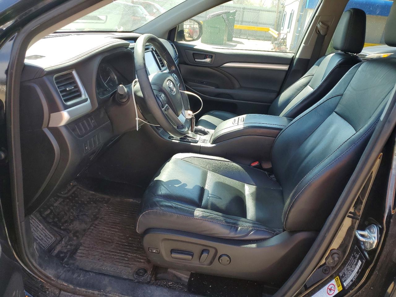 2015 TOYOTA HIGHLANDER