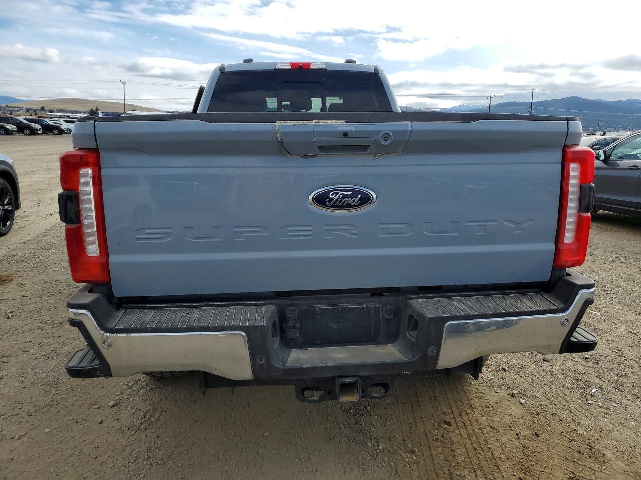 2025 FORD F350