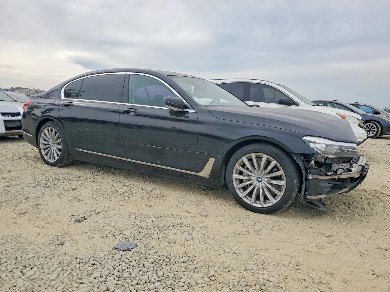 2016 BMW 7 SERIES