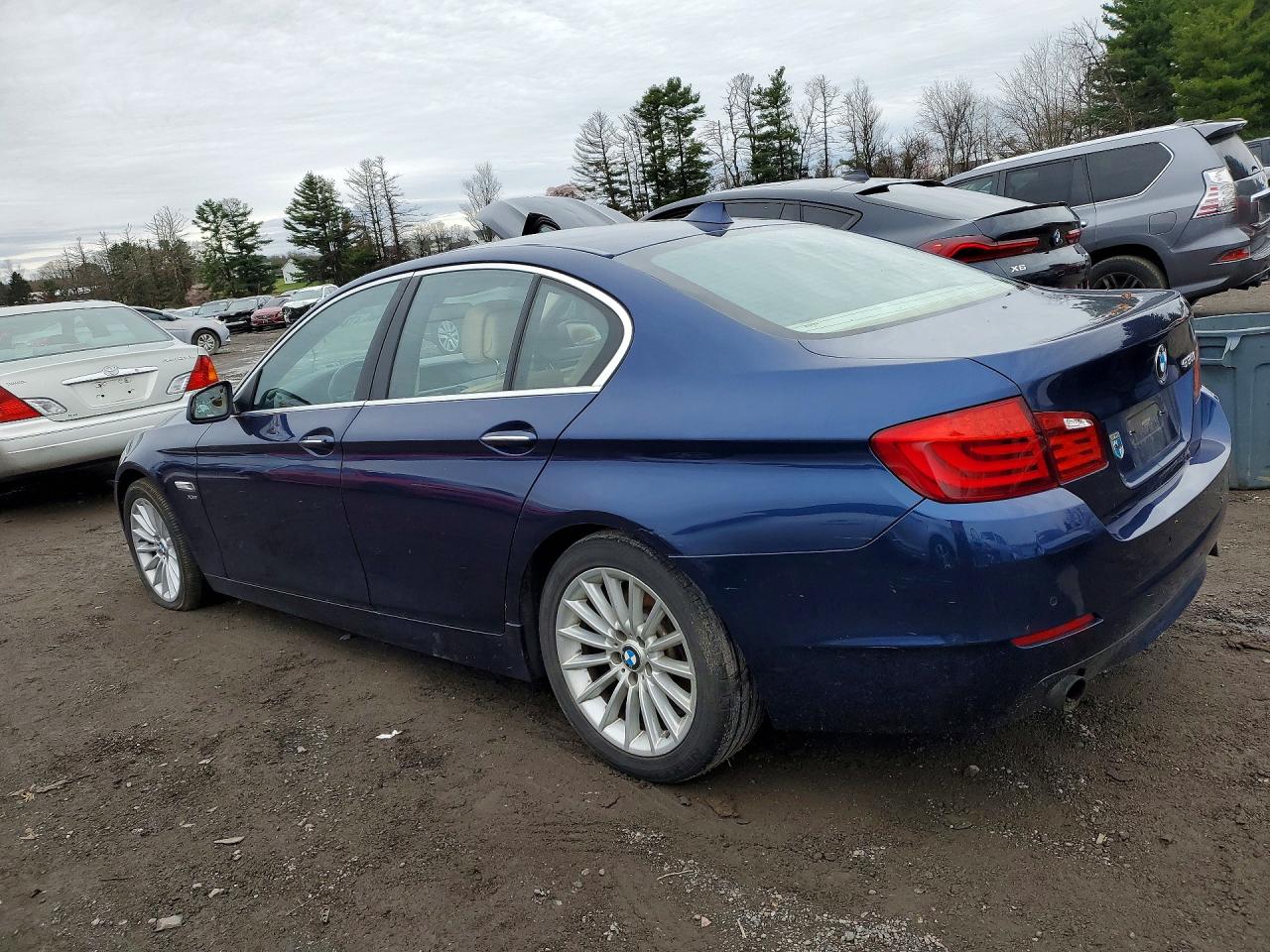 2011 BMW 5 SERIES