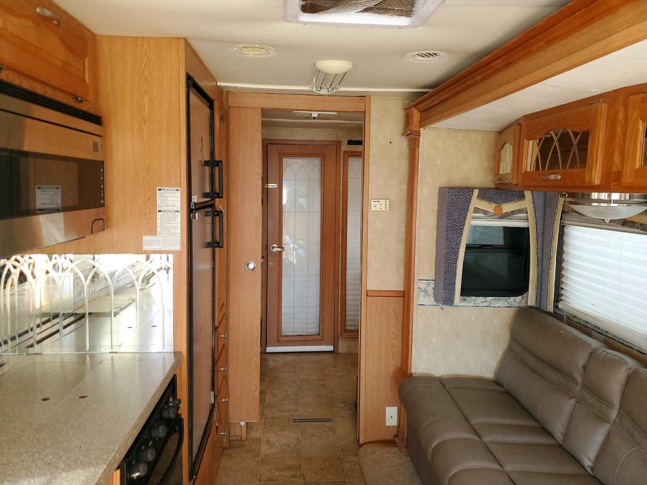 2007 GEORGETOWN F550