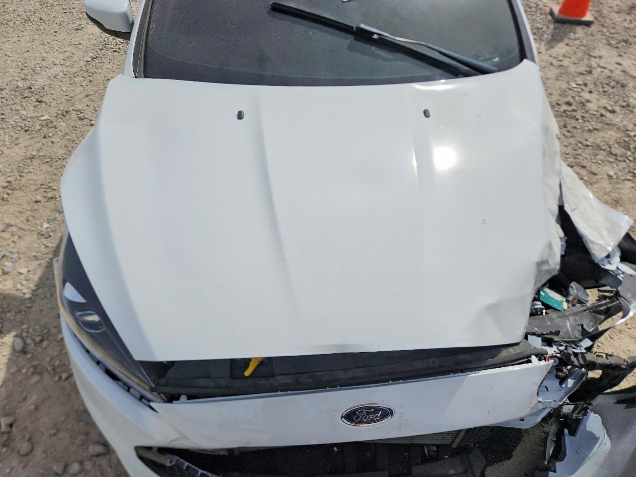 2016 FORD FOCUS