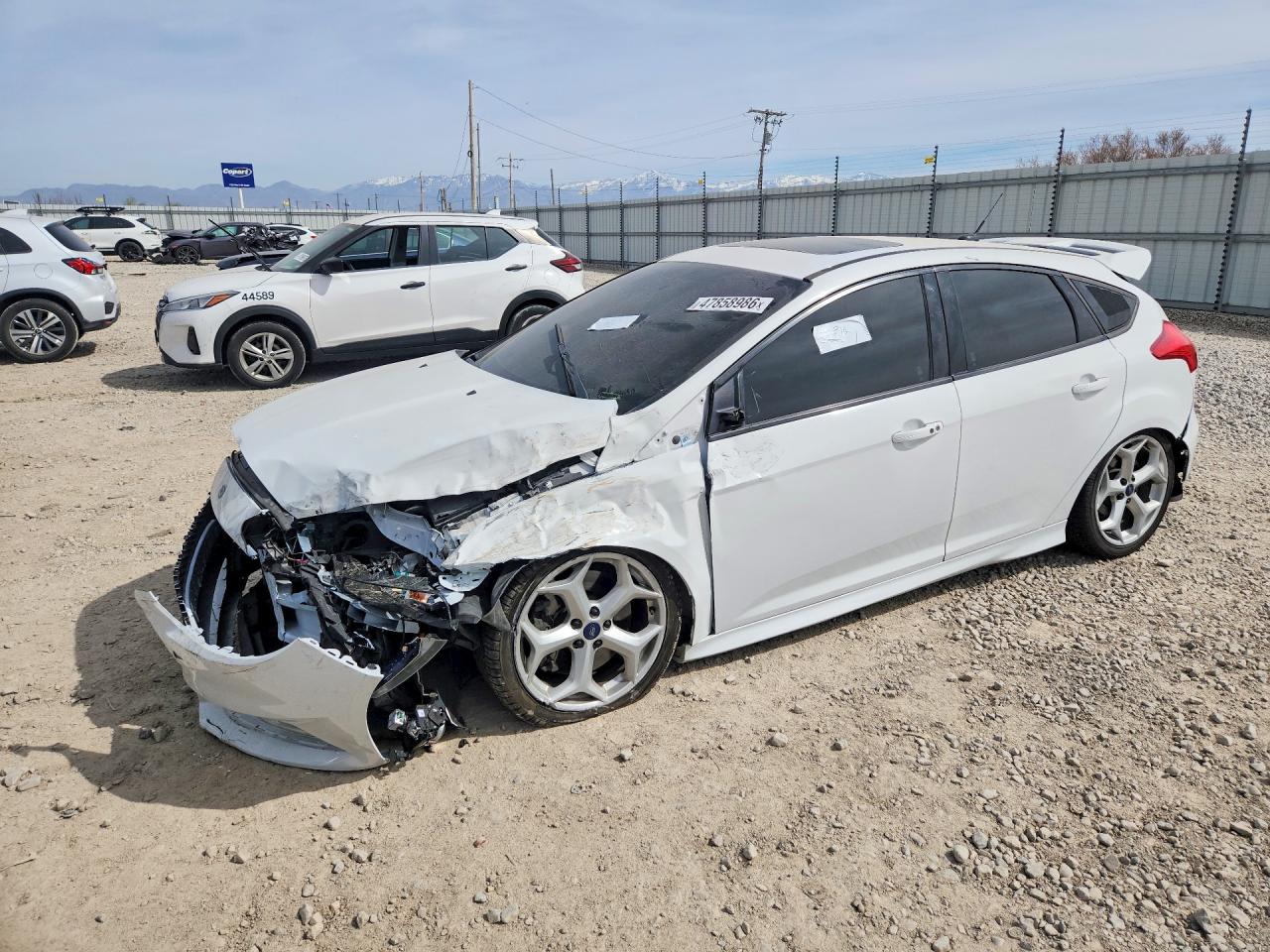 2016 FORD FOCUS